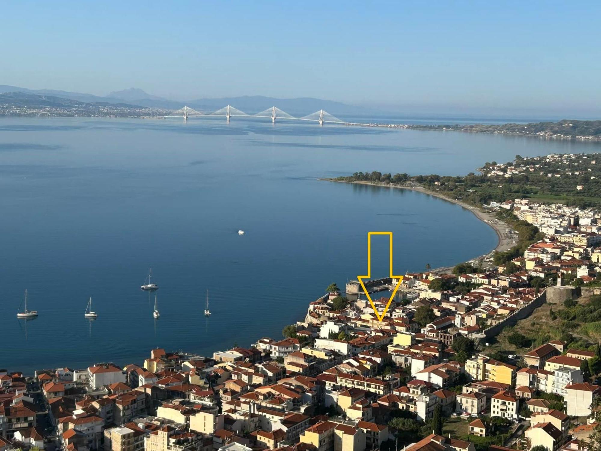 Nafpaktos Apartment And Studios In Port Bagian luar foto