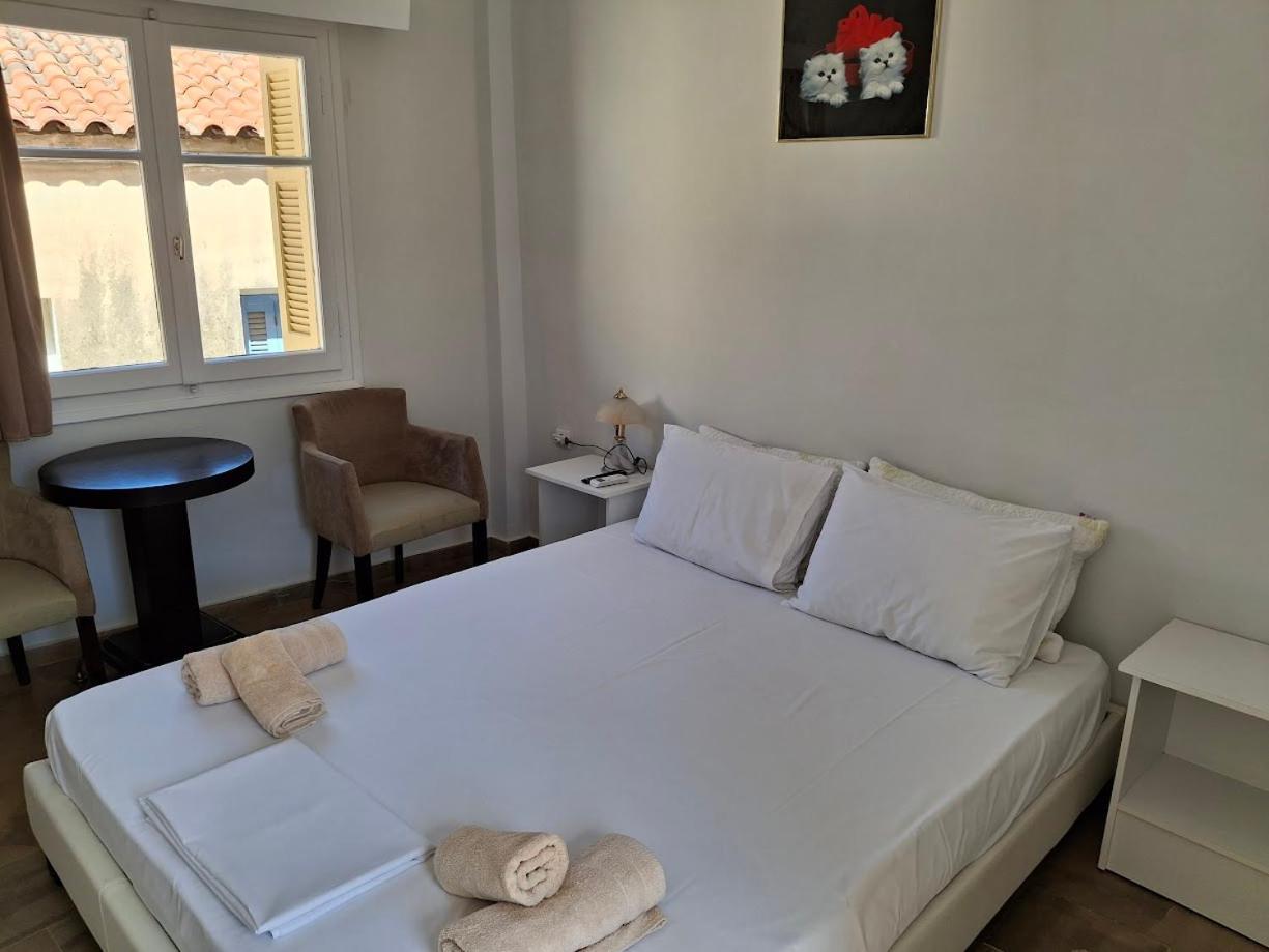 Nafpaktos Apartment And Studios In Port Ruang foto