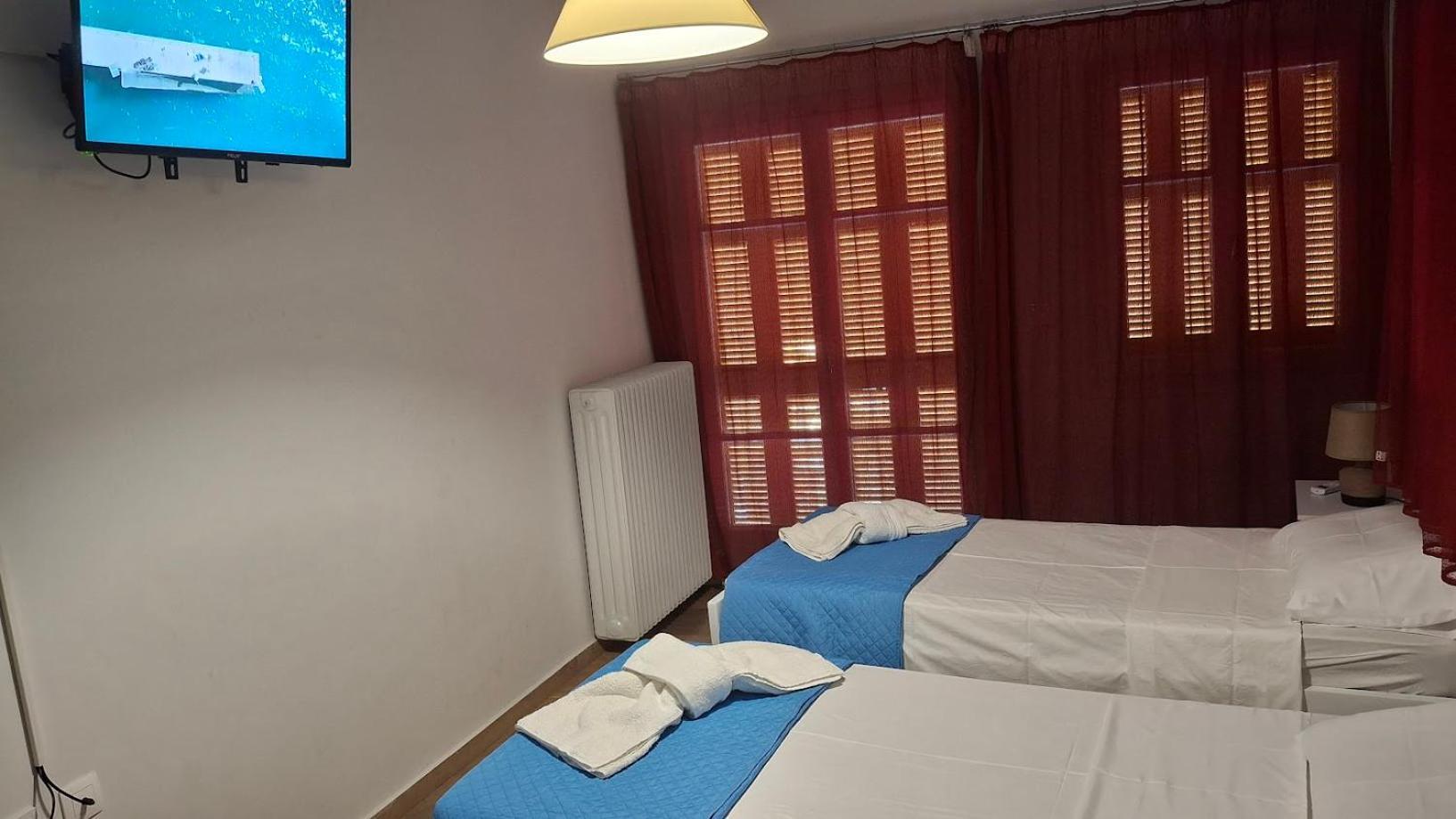Nafpaktos Apartment And Studios In Port Bagian luar foto